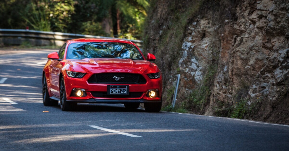 Review Ford S Mustang Gt Is A V8 Powered Smile Generator