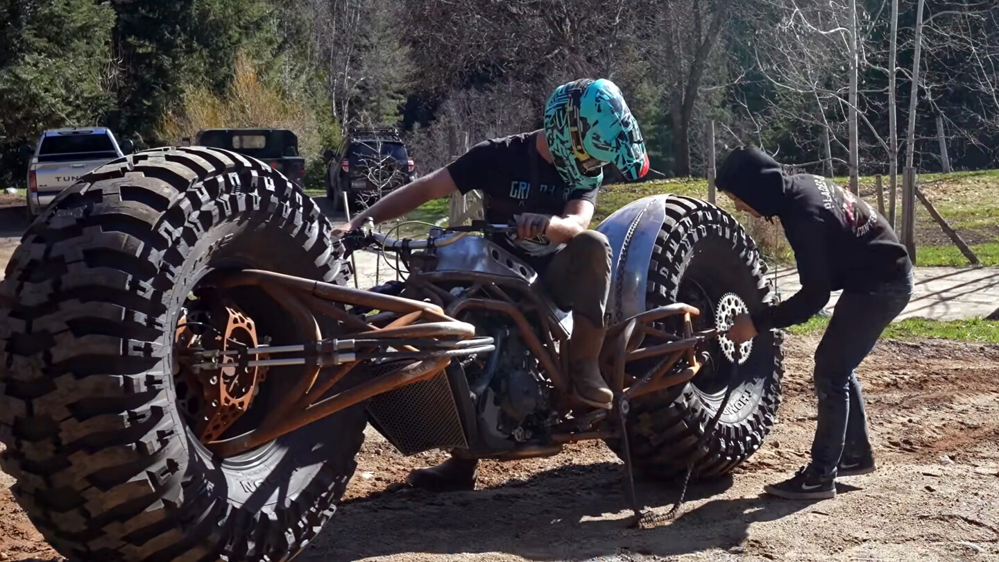Monster Chopper poppin