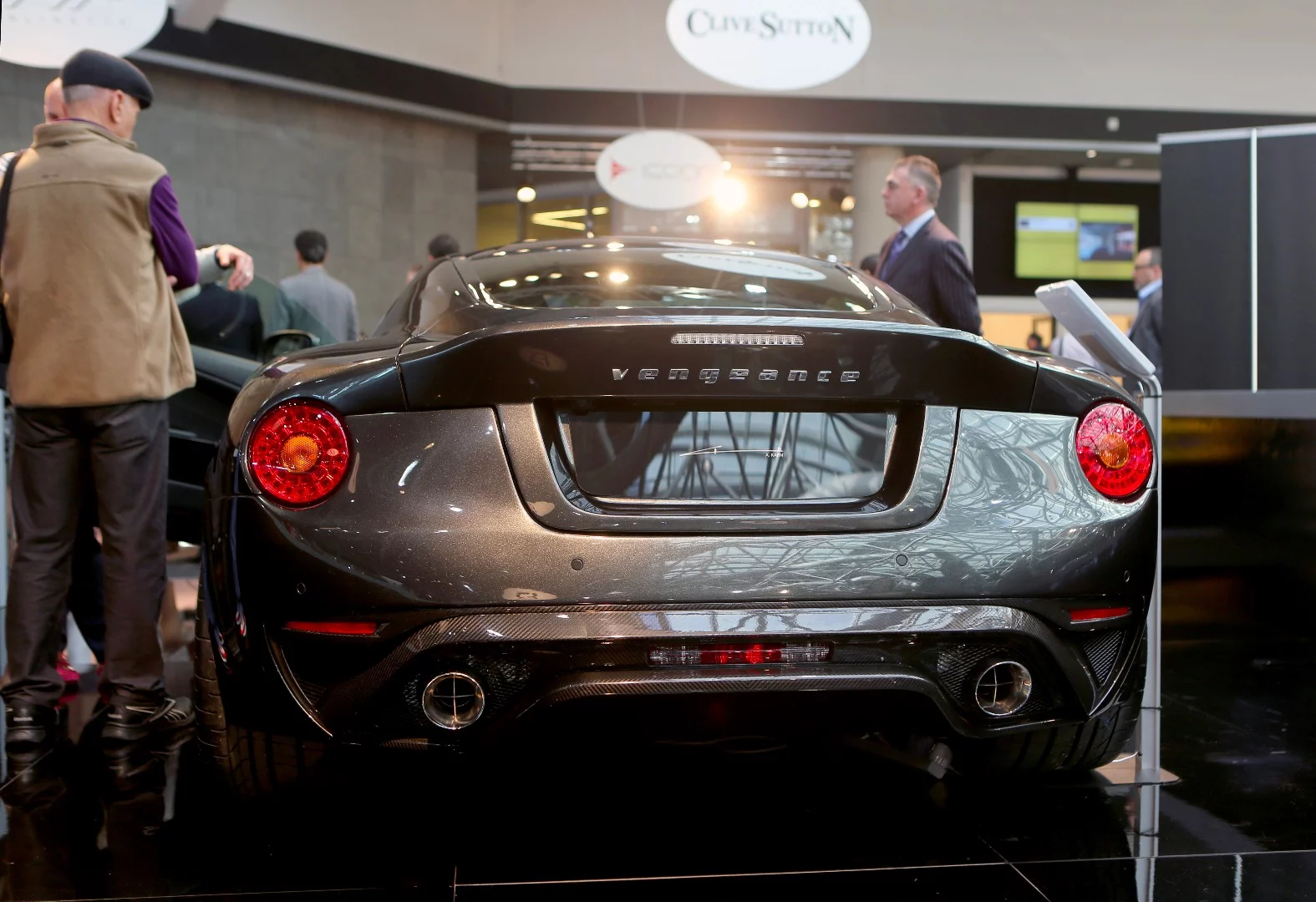 A cool, subtle upgrade: the dual crosshair exhaust