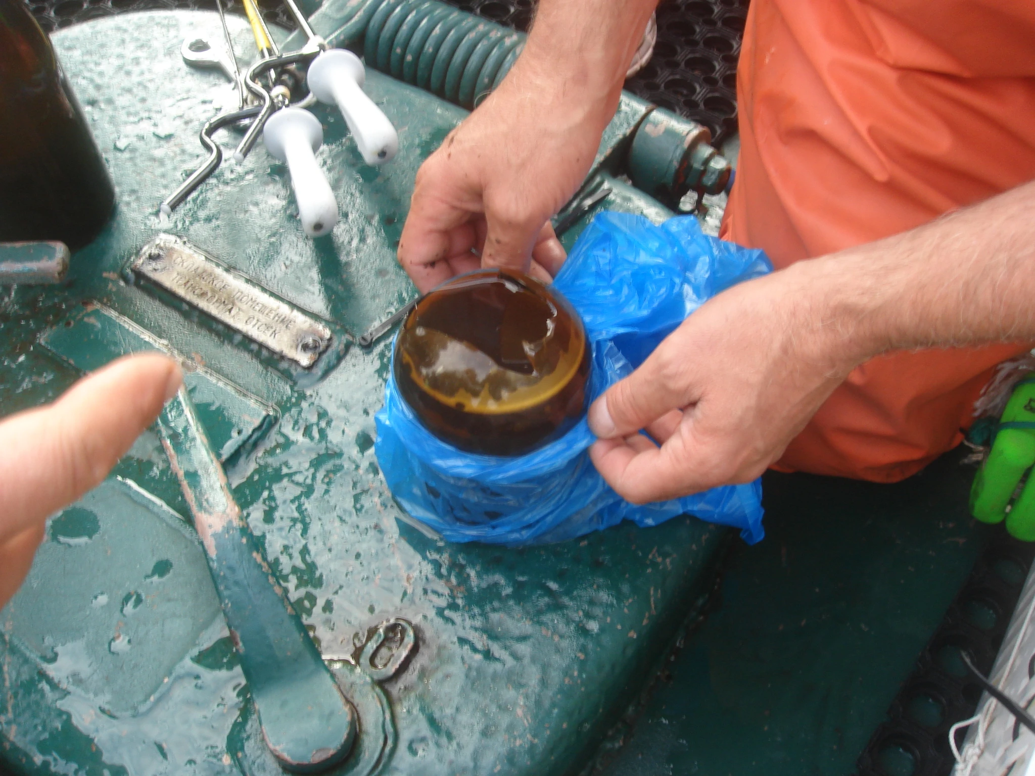 One of the old beers is salvaged (Photo: Marcus Lindholm)