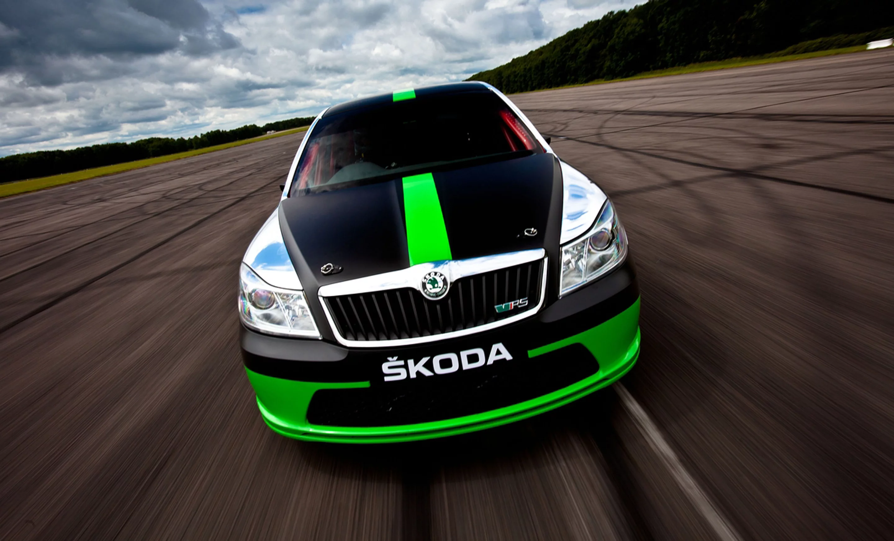 Škoda will show its salt flats-searing Octavia vRS at Goodwood