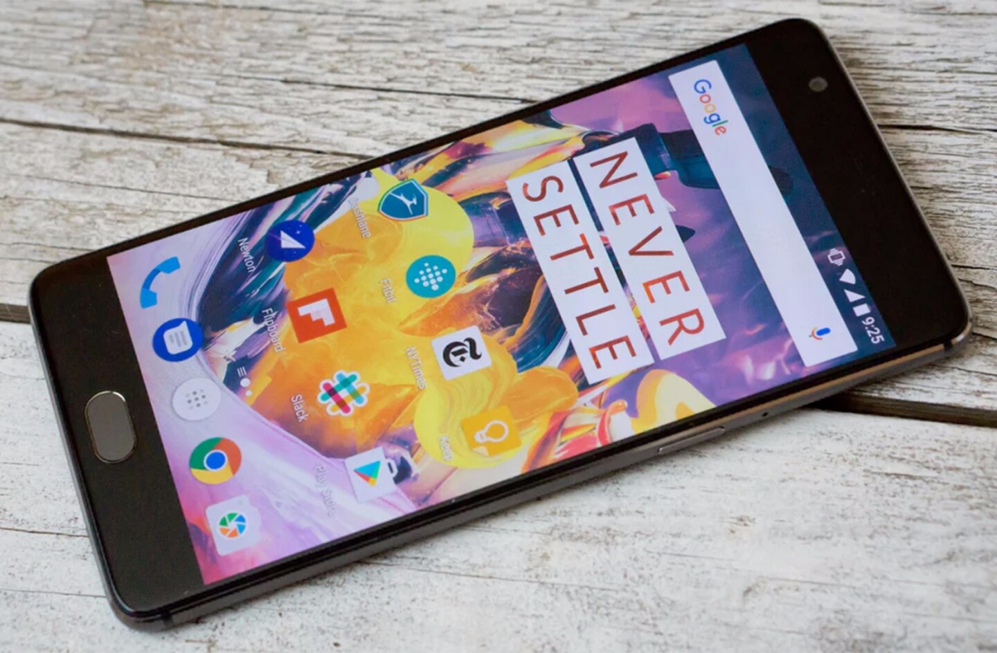 The OnePlus 3T has an industry-leading 6 GB of RAM