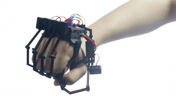 Both models are wireless, communicating with the user's computer via Bluetooth