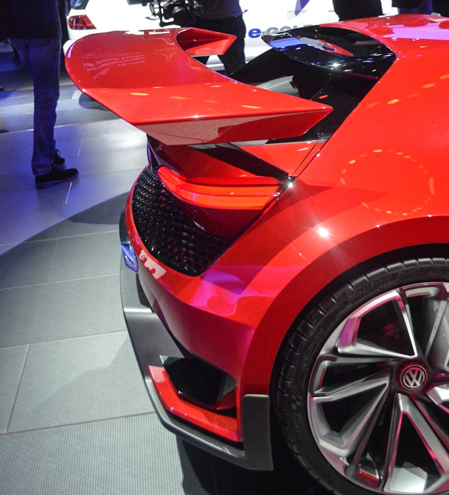 Volkswagen GTI Roadster Vision Gran Turismo (Photo: C.C. Weiss/Gizmag)