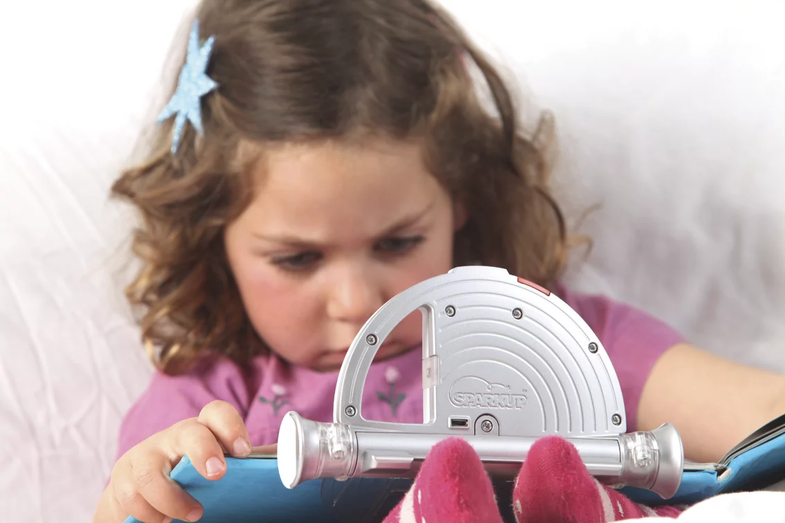 The Sparkup Reader stores highly compressed image data of book covers and pages, so that they can be recognized later, and corresponding voice clips played via a speaker