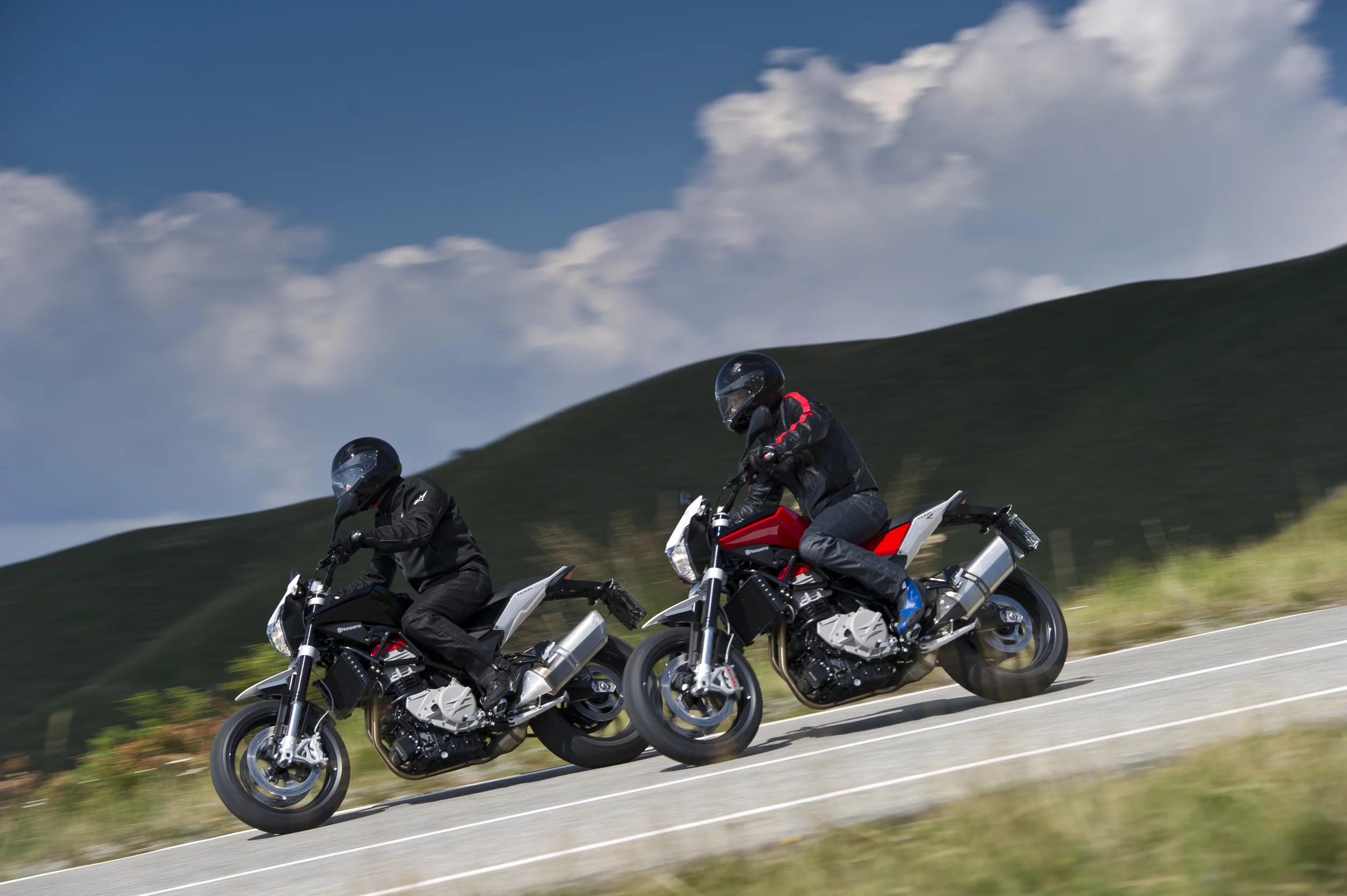 Husqvarna's new Nuda 900 and 900R