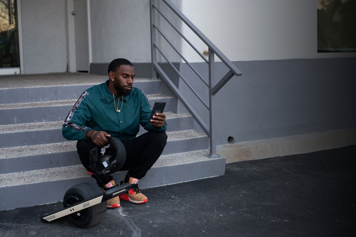 Riders can fine-tune how the Onewheel Pint handles through a feature on the companion smartphone app