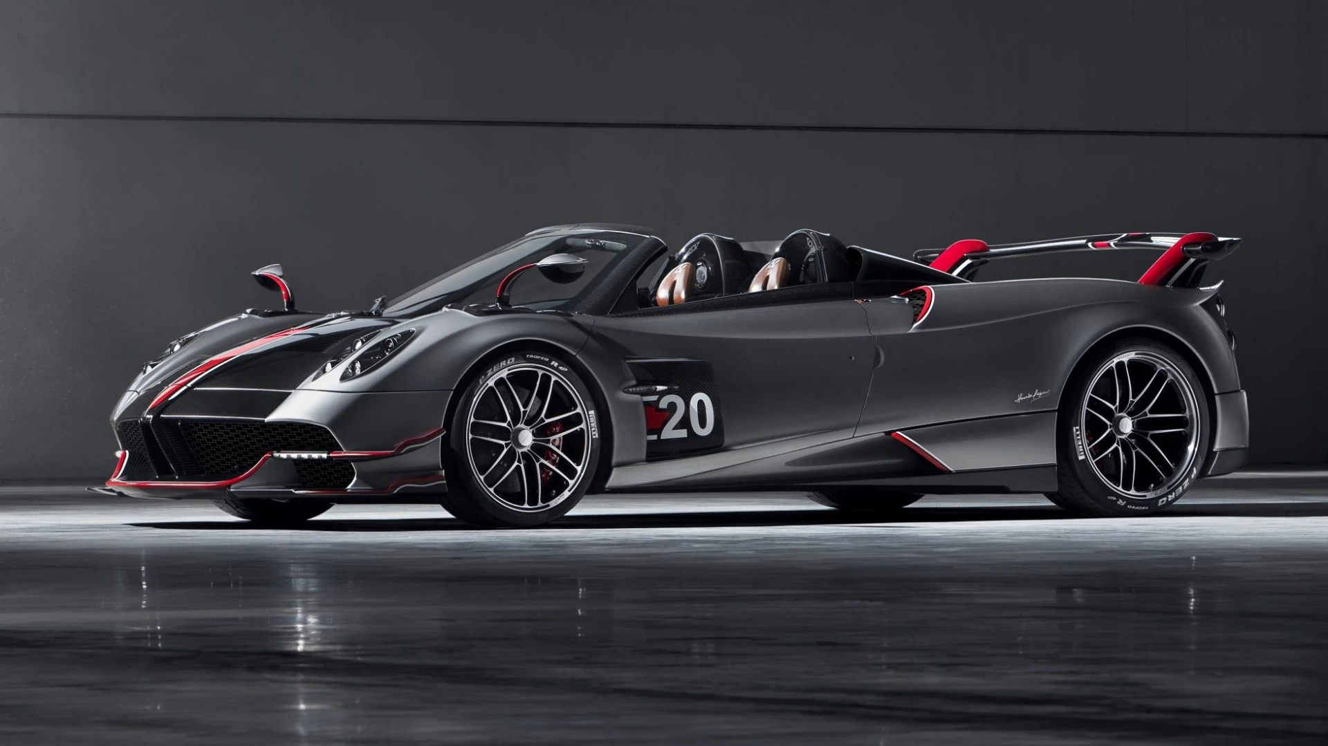 20-inch forged alloy wheels