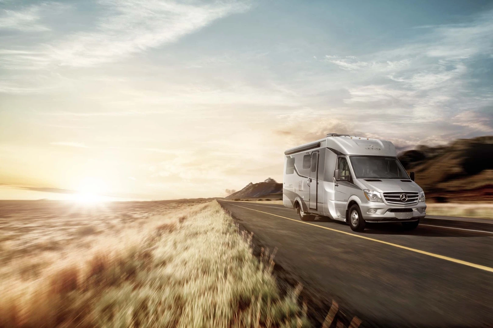 2016 Leisure Travel Vans Unity