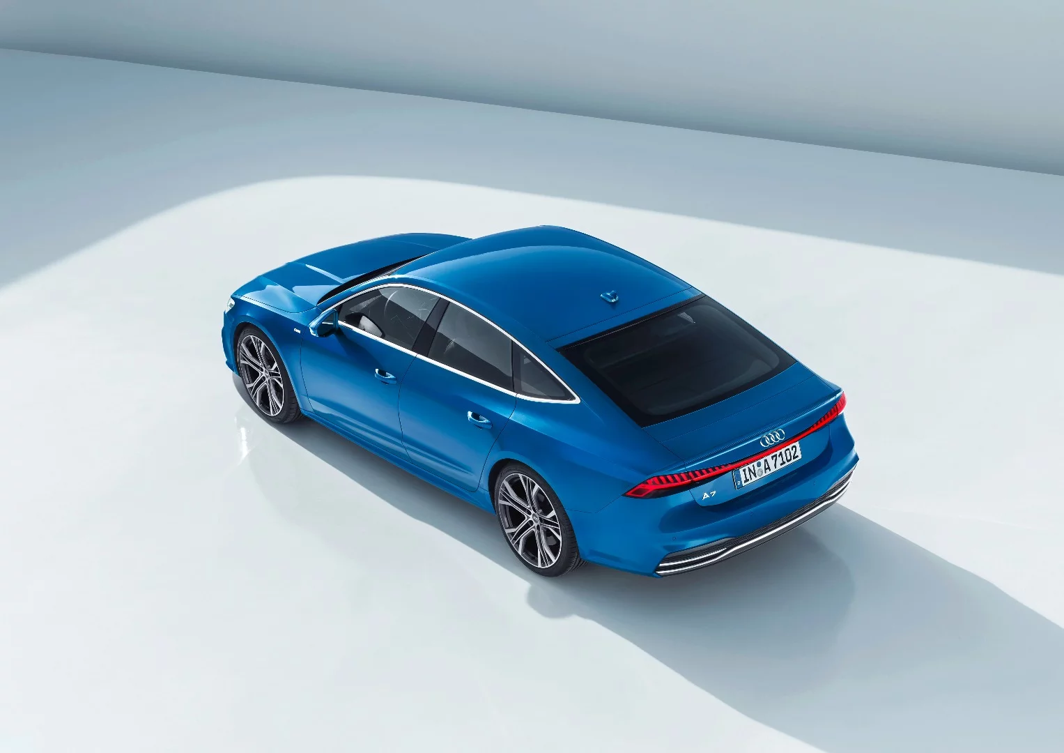 Like its predecessor, the new A7 Sportback has a smooth, sloping roofline