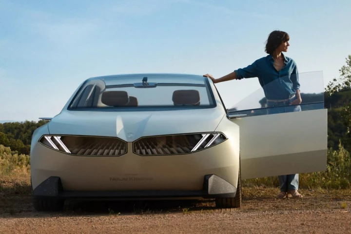 BMW is planning to introduce a new 3 Series that will include a standalone EV sedan