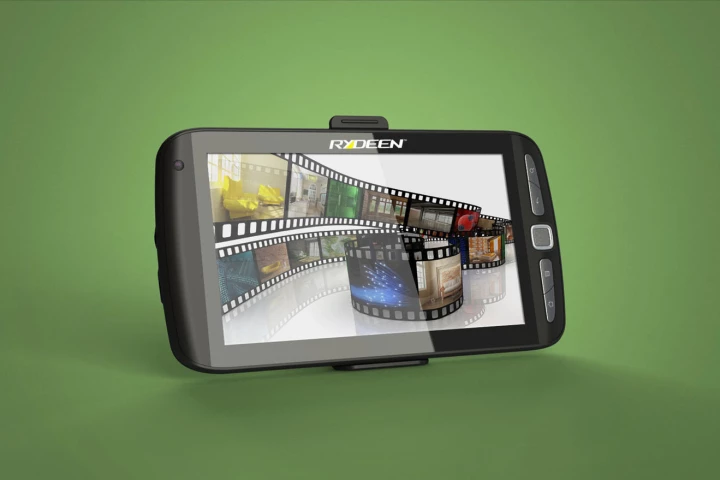 The Rydeen GCOM701 tablet/GPS navigation device