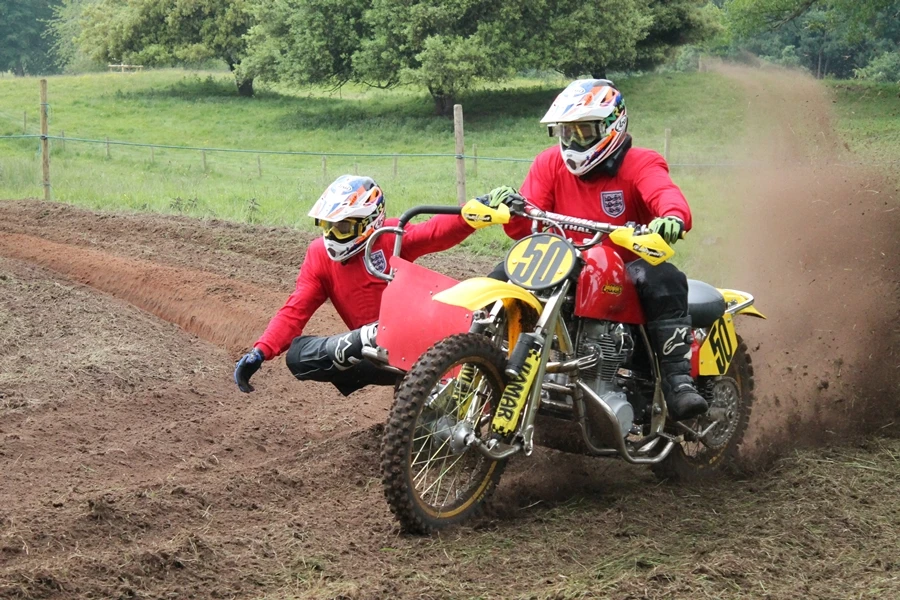 Two-person sidecar scrambling