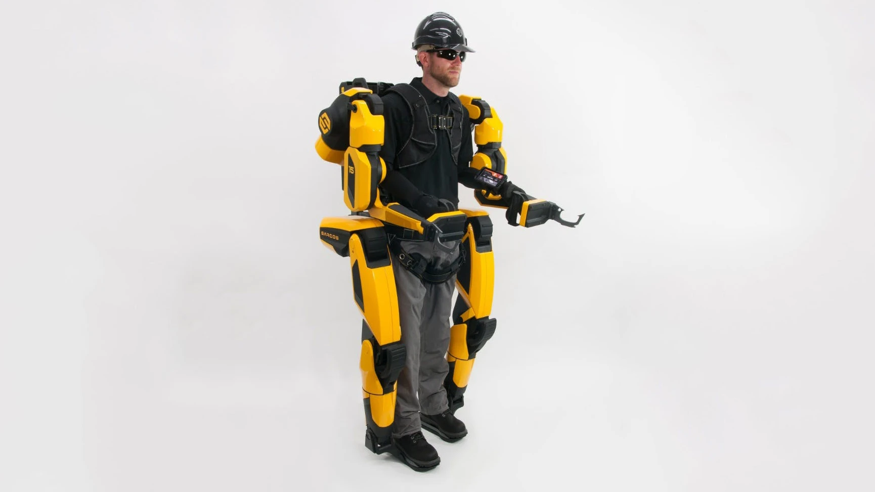 Sarcos' full-body exoskeleton promises to make users twenty times stronger
