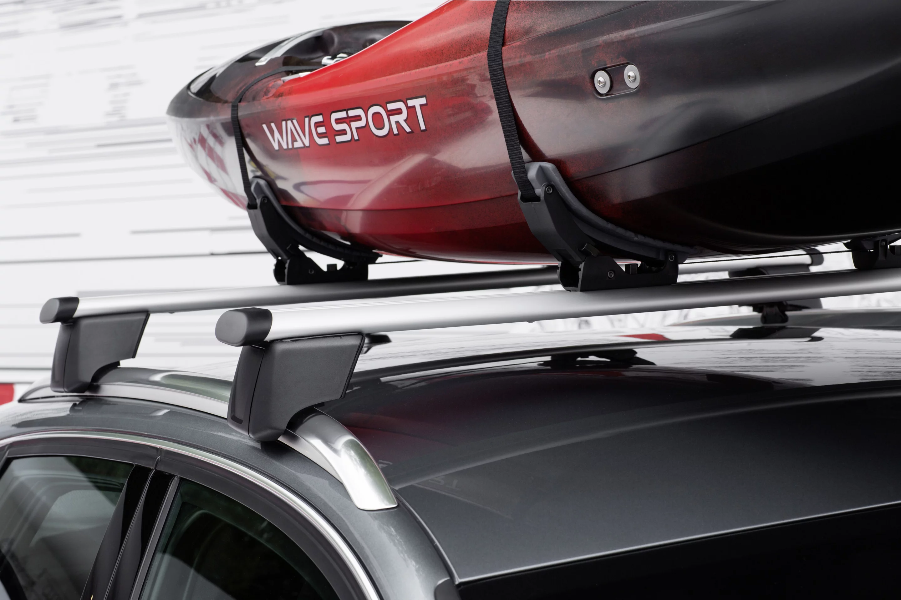 The Q3 is ready for multi-day kayaking trips with its kayak rack and specialized tent