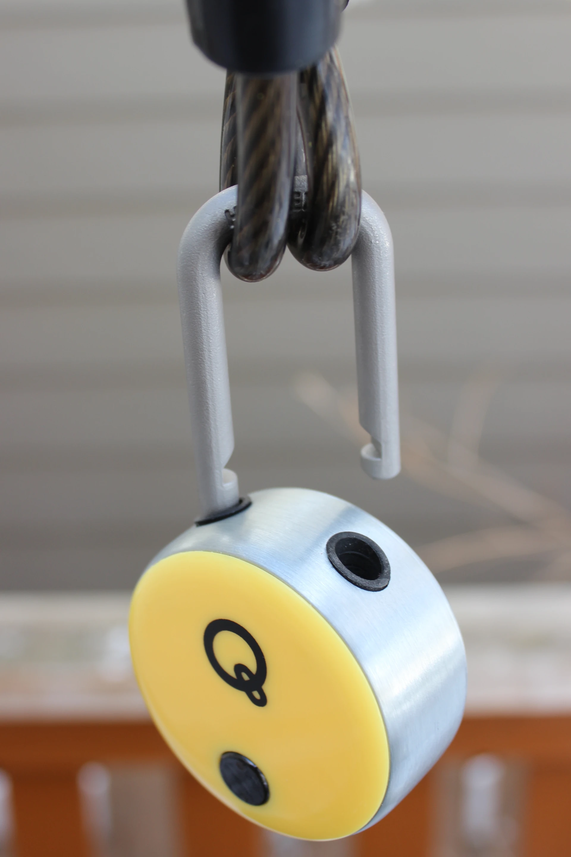 Every time you want to open the lock, you just launch the app and press the lock's button (Photo: Ben Coxworth/Gizmag.com)