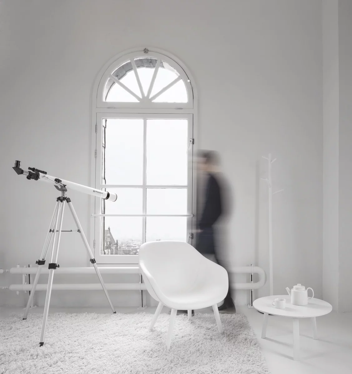 One section is painted all-white and includes a telescope and some furniture for the artist to relax and gaze out of the window (Photo: i29)