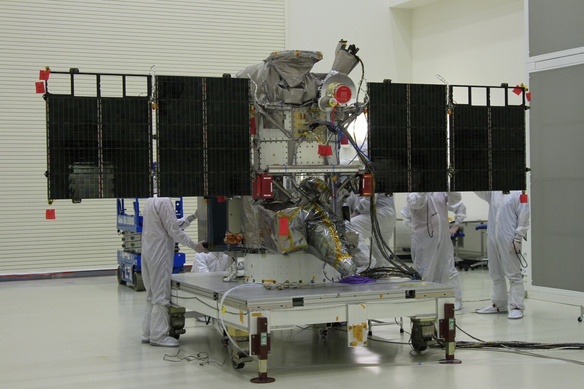 The DSCOVR spacecraft in preflight checks (Photo: NASA)