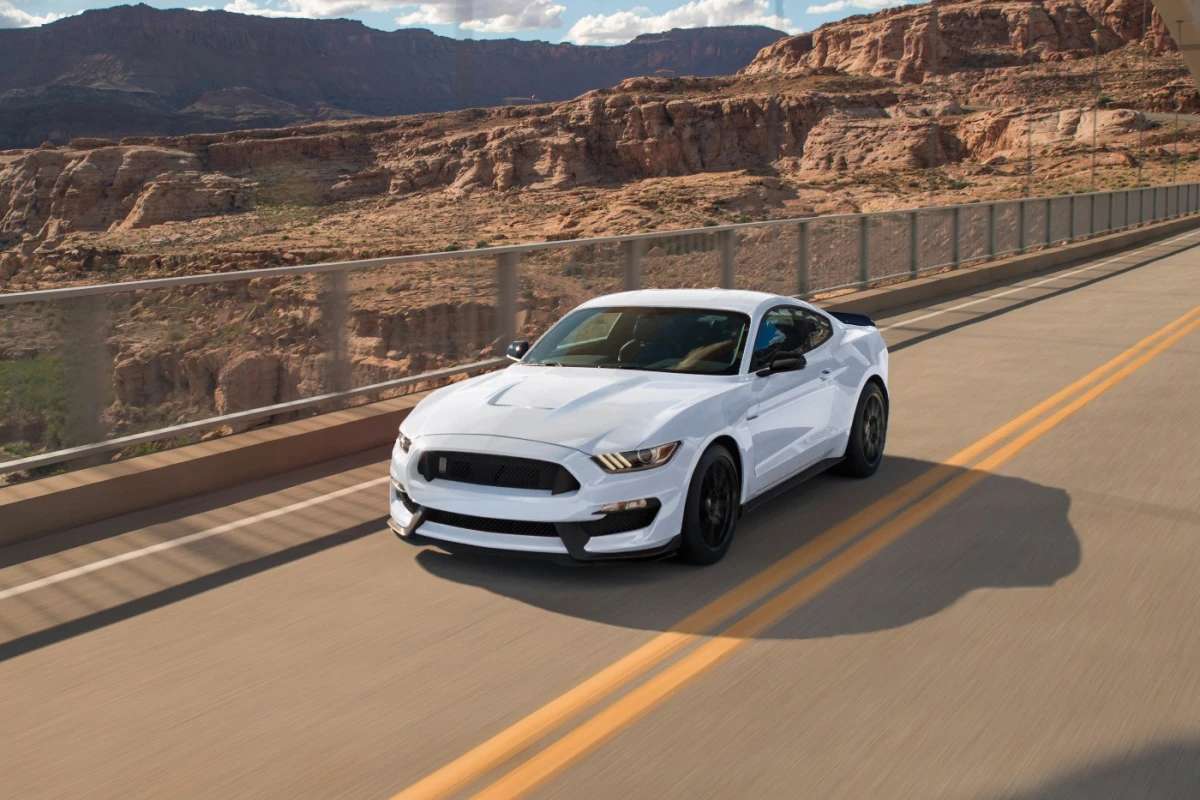 2017 Ford Mustang (non hybrid)