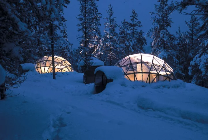The Igloo Village offers a serene atmosphere, surrounded by snow and woodlands (image from Hotel Kakslauttanen)