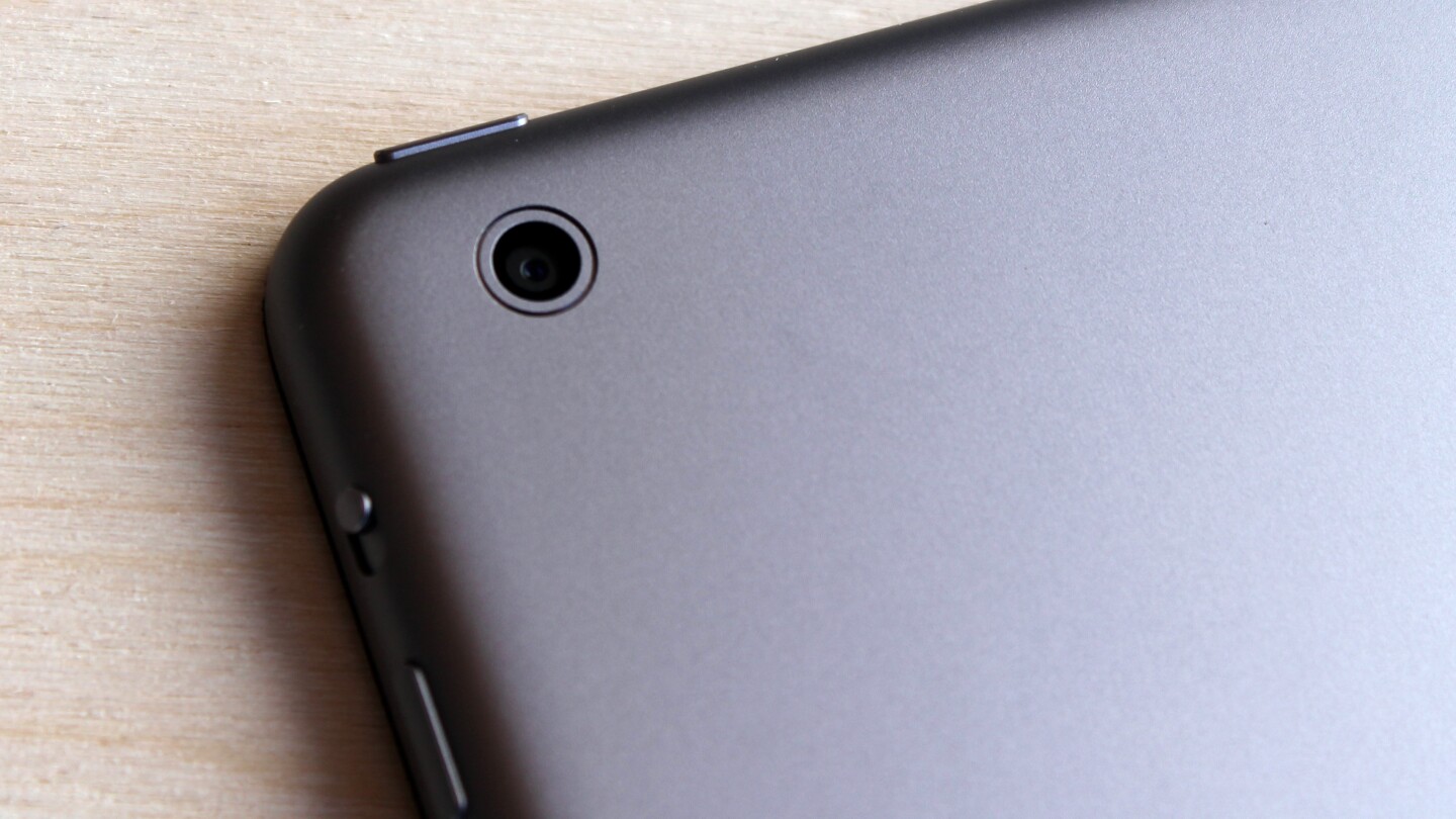 The iPad Air's 5 MP rear camera has the same resolution as last year's model
