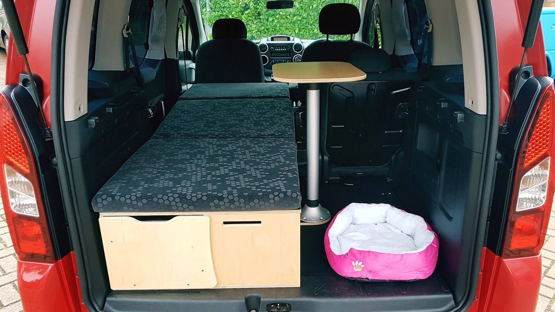 Peugeot Partner Teepee with a Campal ForOne kit