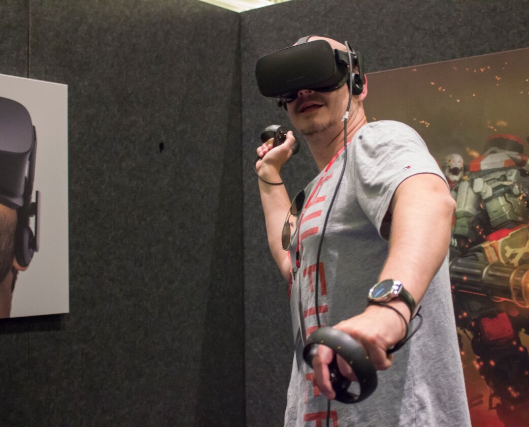 "Throwing a grenade" in the Bullet Train demo for Oculus Rift with Touch controllers