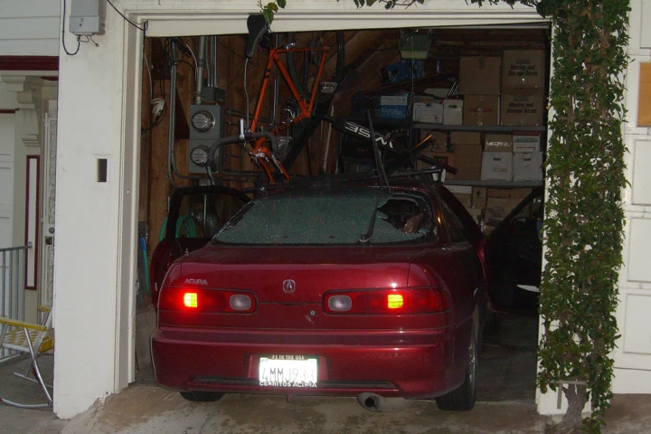 The HeadsUp wireless gear alert system is designed to keep this sort of thing from happening (Photo: Threat to Democracy via Flickr)