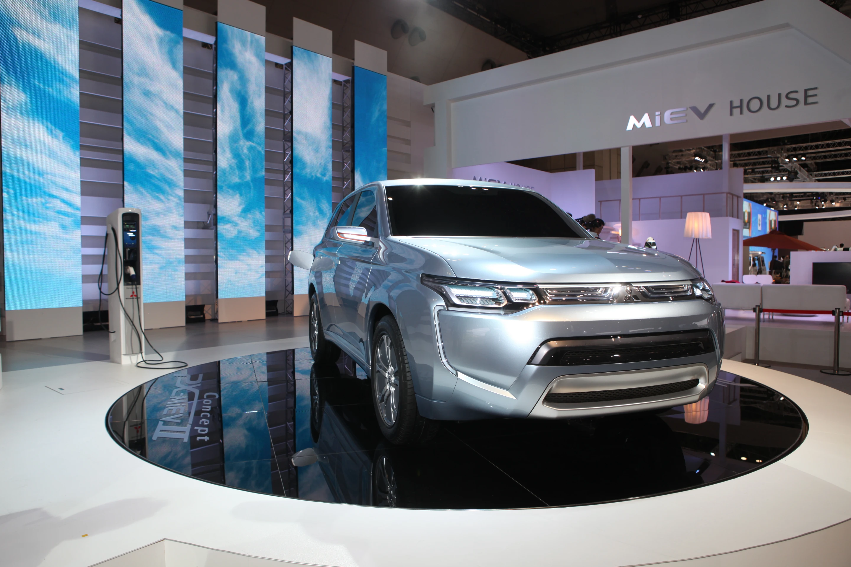 The Mitsubishi Concept PX-MiEV II PHEV.