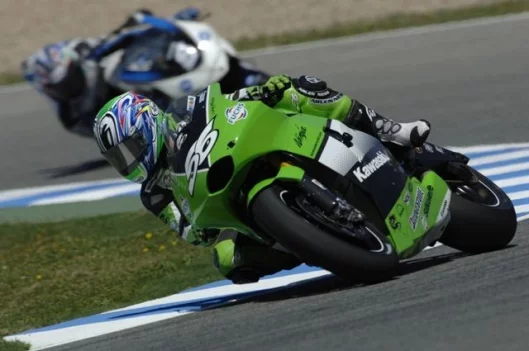 Shinya Nakano continues to run fast and smooth and stay out of trouble and bring home valuable points. He now sits sixth in the title chase just one point behind Sete Gibernau.