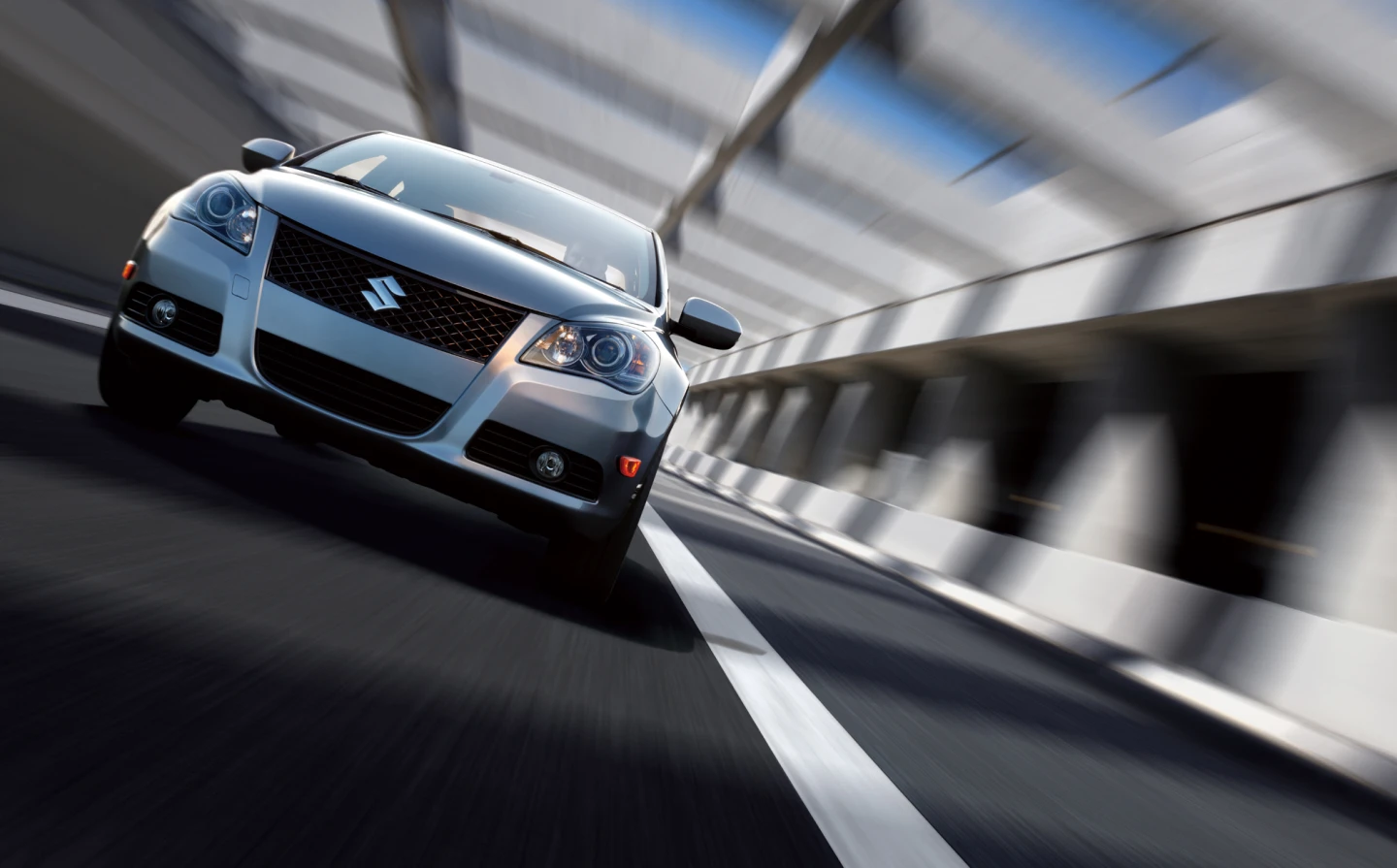2013 Suzuki Kizashi is an IIHS Top Safety Pick+