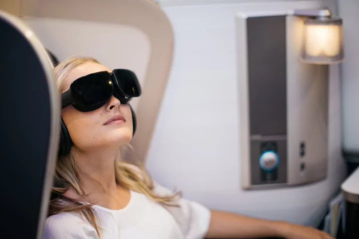 First class passengers on select BA117 flights between London and New York are being offered the chance to escape into an immersive entertainment experience courtesy of virtual reality headsets