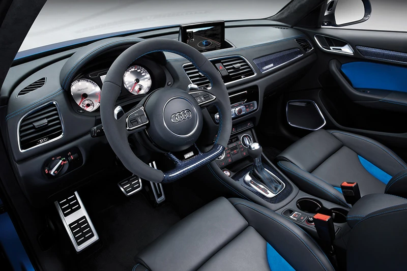Audi Q3 RS concept interior