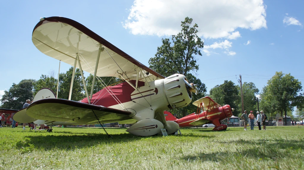 WACO MF5C bi-plane