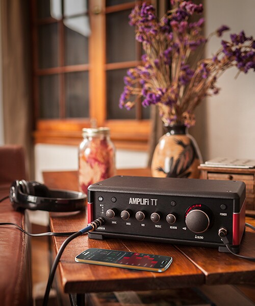 The AMPLIFi TT from Line 6