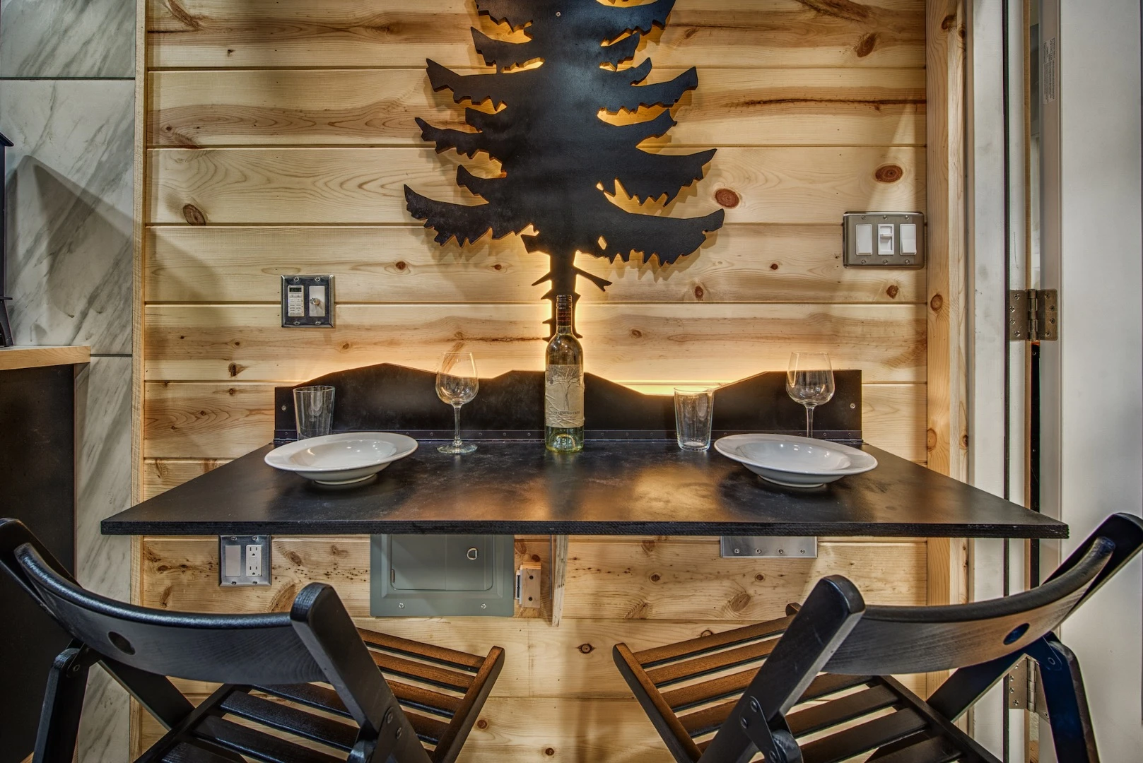 Another shot of the Acorn's dining area
