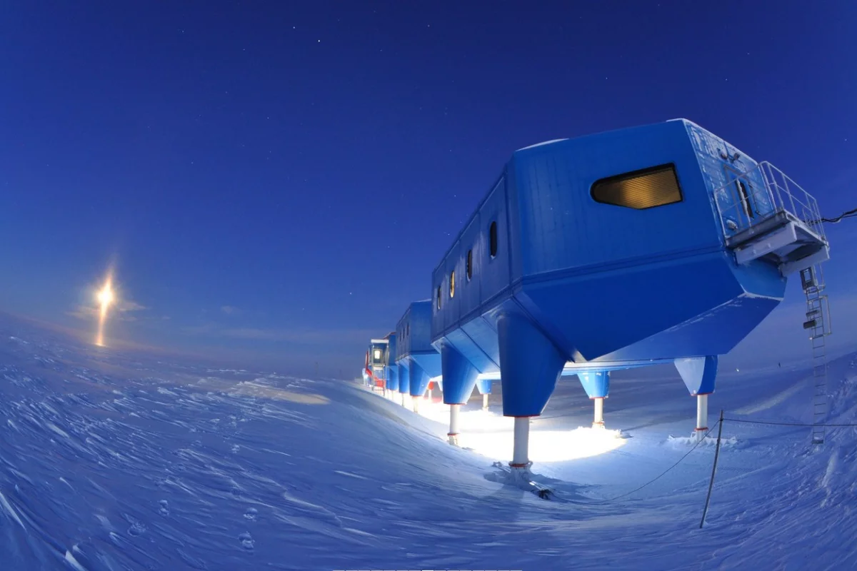 Halley VI will be abandoned over the winter for safety reasons