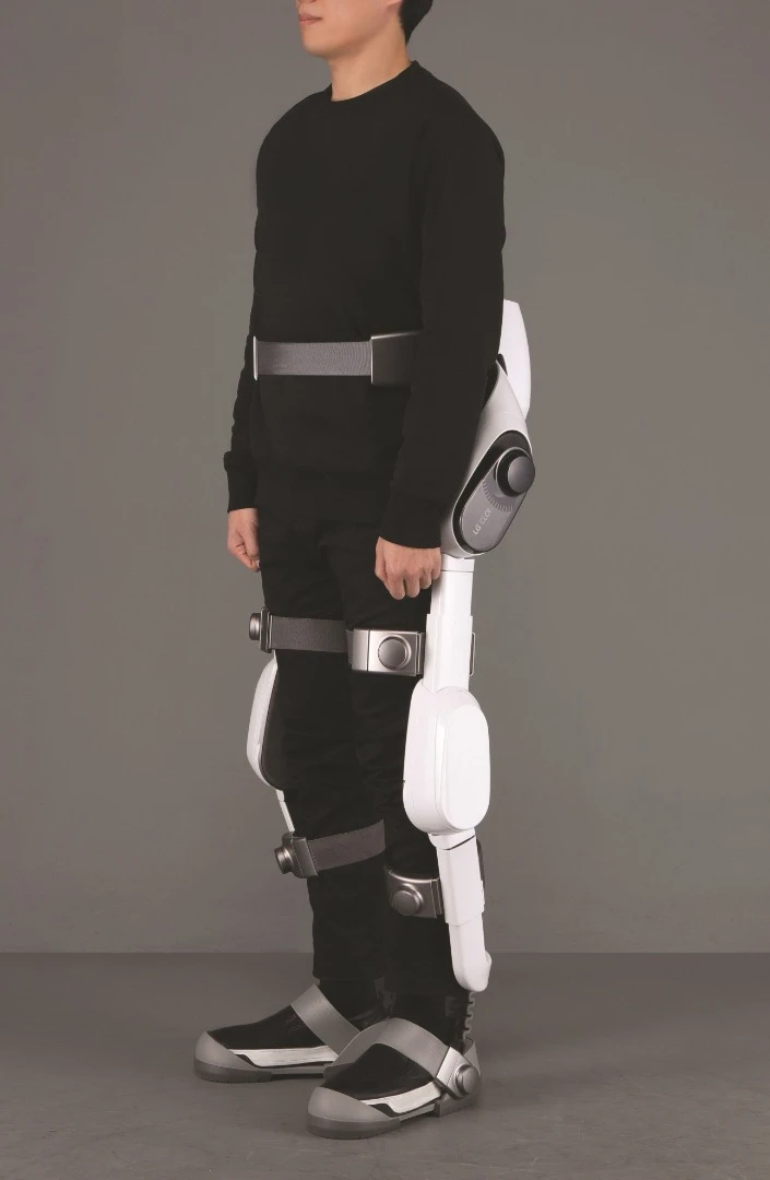 LG's CLOi SuitBot has sandal-style shoes and automatic adjustments to make it easy to step into and out of the exoskeleton