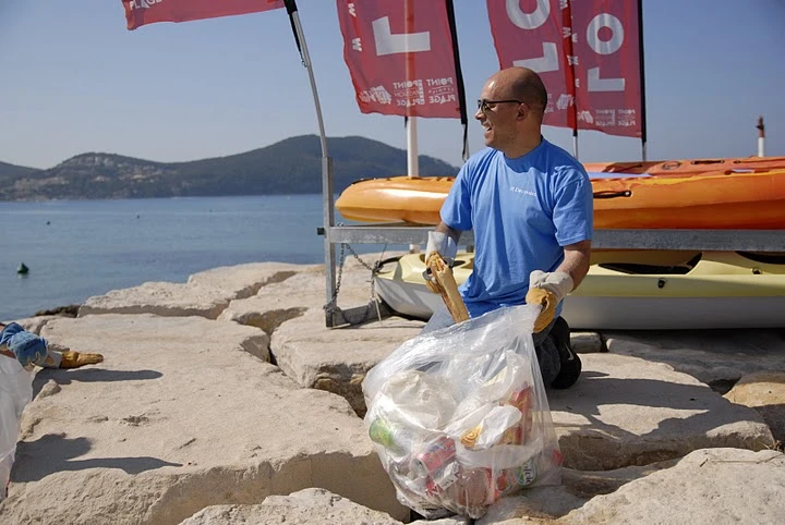 Clean up operations at St Cyr-sur-Mer on the Mediterranean coast