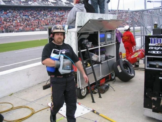 AVAcore's Core Control cooling glove, here in use by pit crew at the Daytona ARCA race.