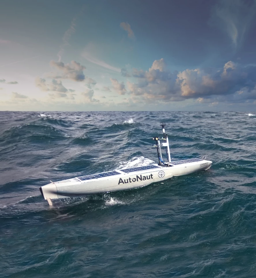 The AutoNaut moves forward using wave foil technology, comprising keel-mounted articulated and sprung foils to the front and back that harvest energy from the rise and fall of waves and silently convert it directly into propulsive thrust