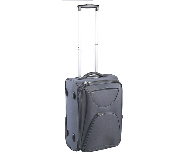 Selfweighing suitcase knows exactly how heavy it is