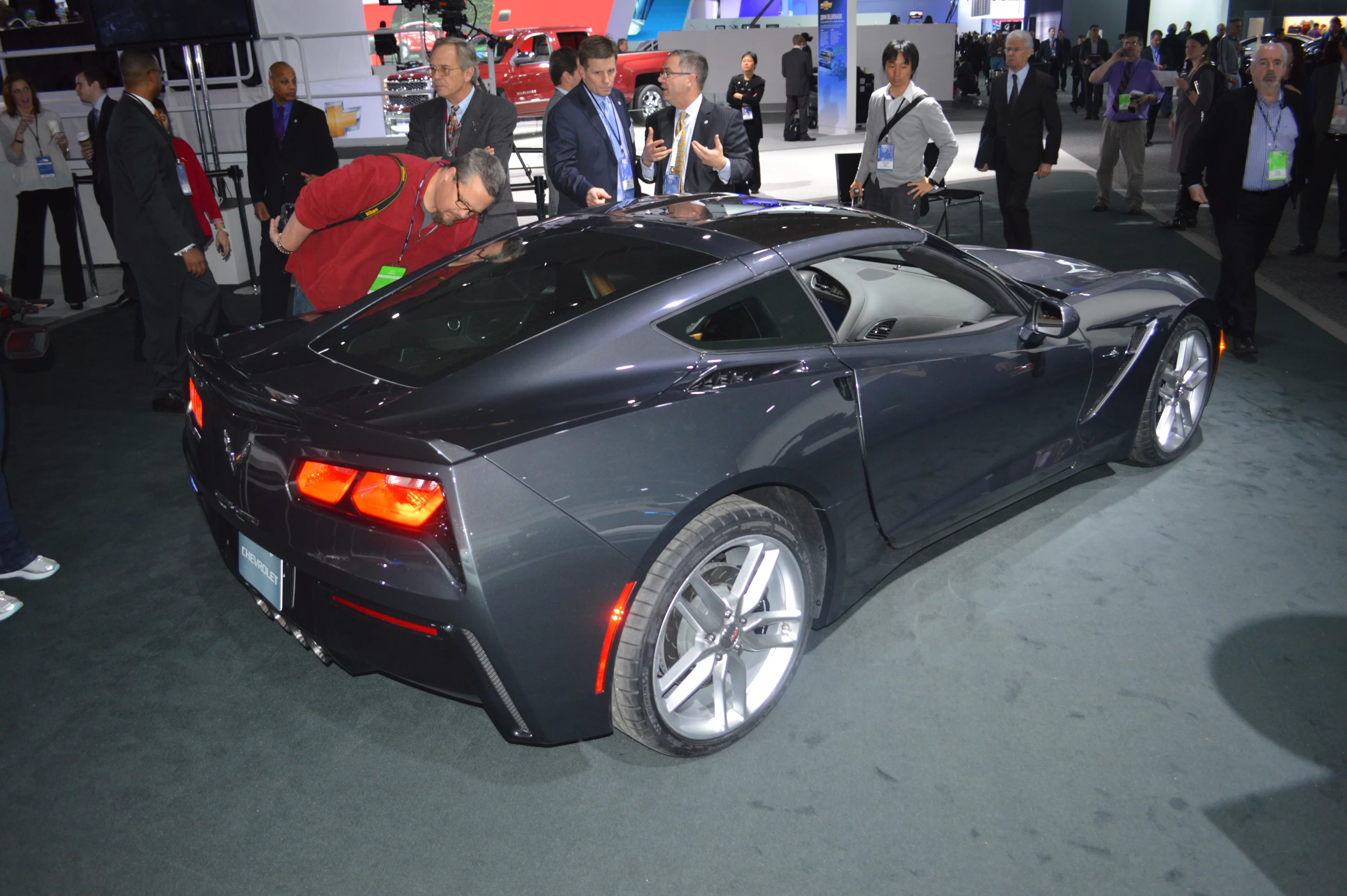 The C7 Corvette debuts in Detroit