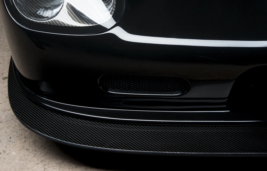 Front carbon fiber splitter of the Ultima Evolution