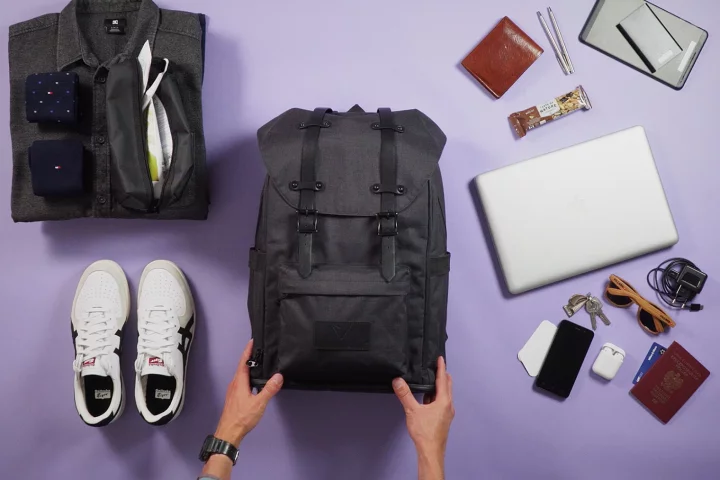 The Smart-Pack keeps your work stuff separate from your