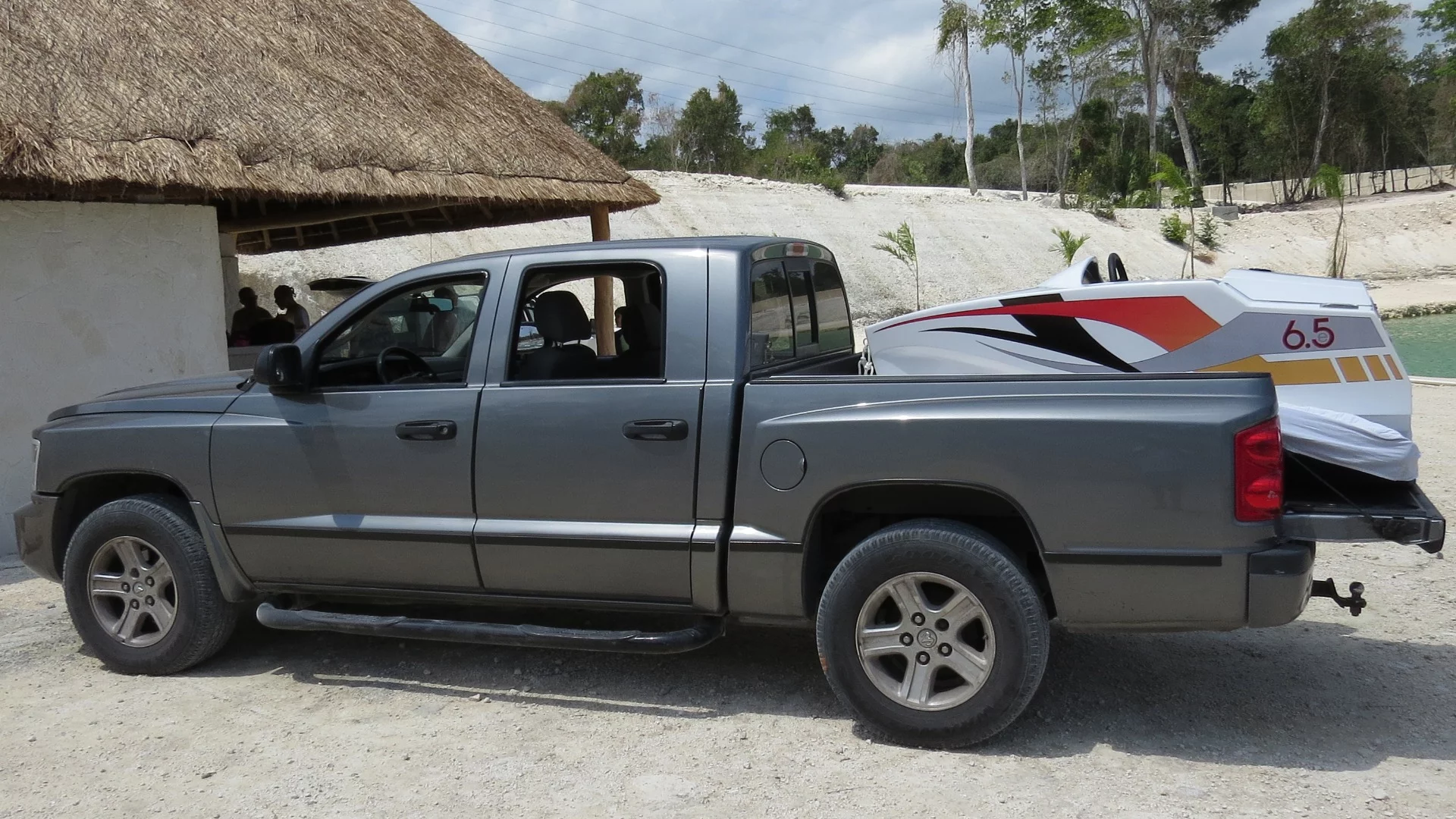 At just 6.5 ft long, the JimBoat 6.5 doesn't require a lot of space