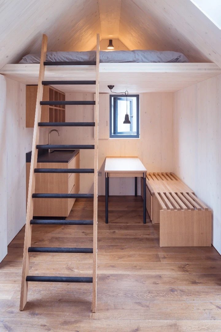 The Artist Bothy has a total floorspace of 12.25 sq m (131 sq ft)