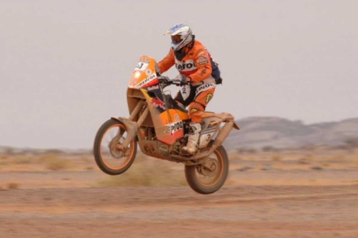 KTM's Giovanni Sala at the 2007 Dakar