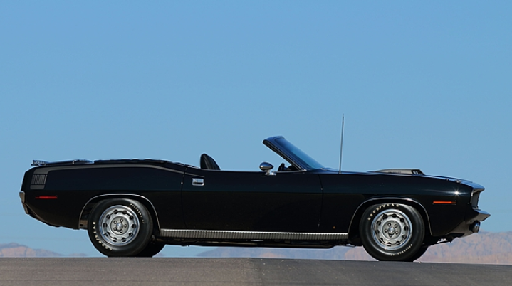 In Seattle last year (2014), a 1971 Plymouth Hemi Cuda convertible sold for $3.5 million, creating yet another auction record for the model which is generally regarded as the crown jewel of American muscle cars. This 1970 Plymouth Hemi Cuda Convertible didn't quite make the $3 million mark, but it did become the second highest priced Cuda Hemi Convertible ever sold at auction at $2.475 million