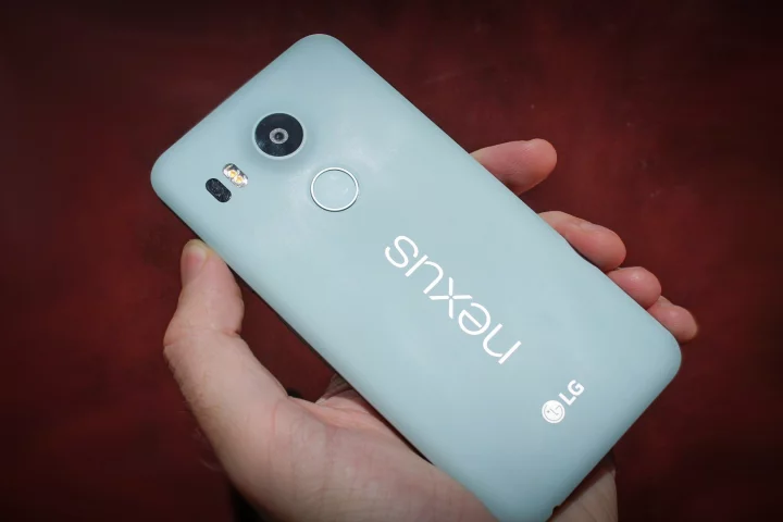 Nexus 5X: Is Google trying to simultaneously re-capture the magic of the Nexus 5, while offering phablet fans a choice?